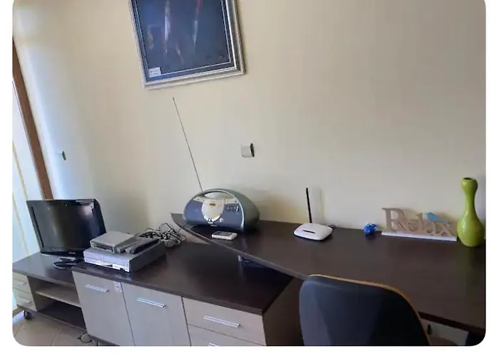 Central Beach Apartament דירה